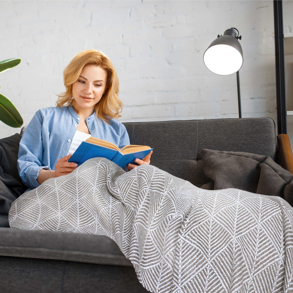 Geo Diamond - Recycled Cotton Throw in Natural - Image 3