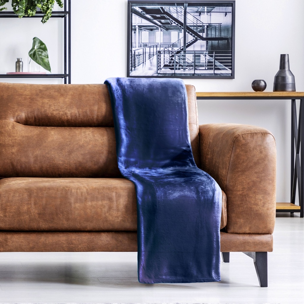 Plush Flannel Fleece Blanket - Super Soft Throw in Navy - Image 6