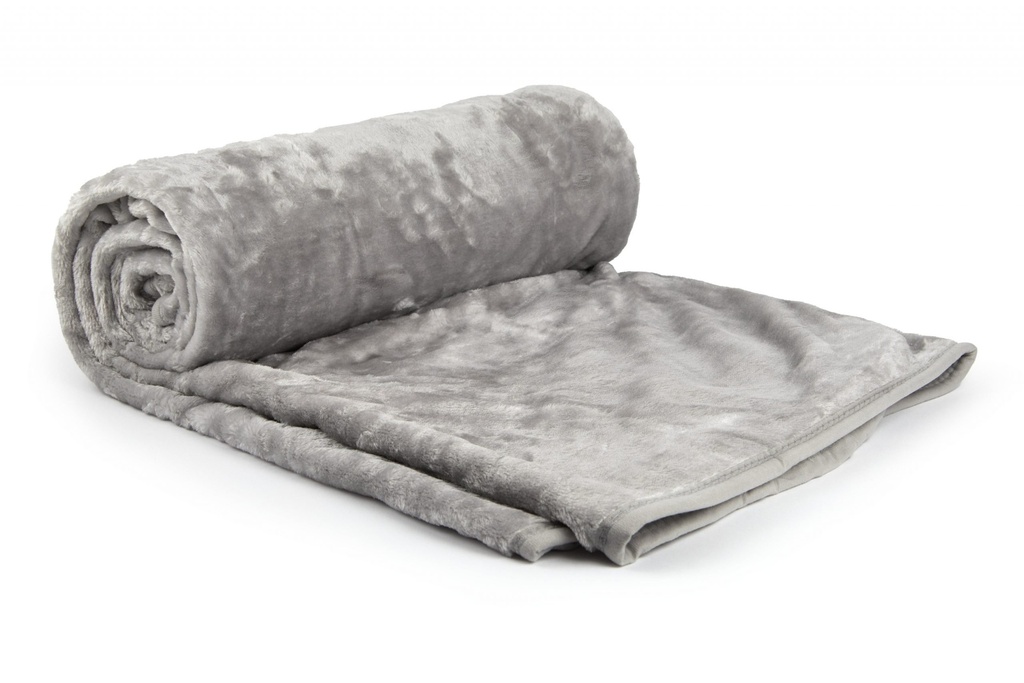 Nordic Collection - Super Cosy Fleece Blanket in Silver - Image 3
