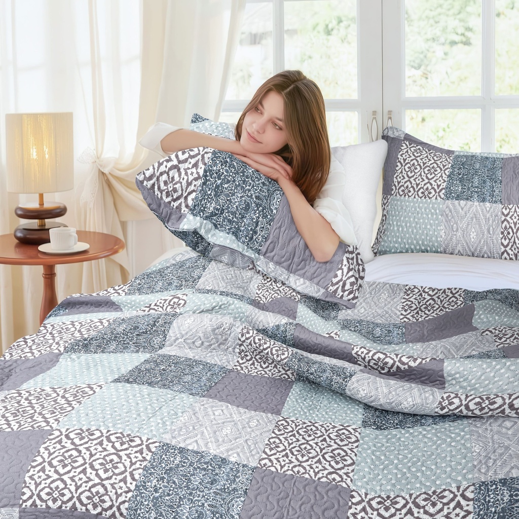 Worcester - Patchwork Bedspread Set - Image 3