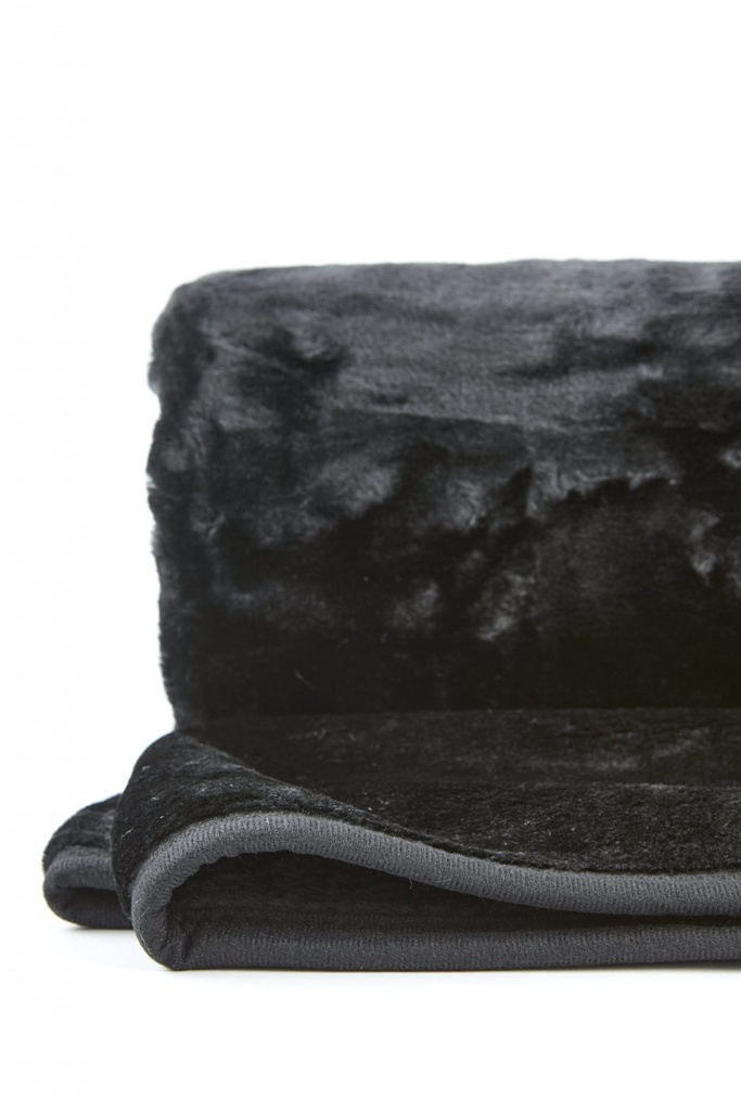 Nordic Collection - Super Cosey Fleece Blanket in Black - Image 2