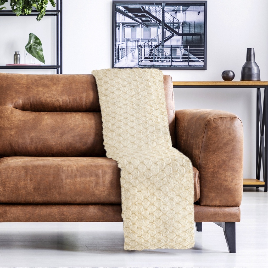 Leah Deluxe Throw in Cream - Image 2
