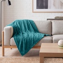 Dahlia - Fleece Throw in Emerald Green - Image 6