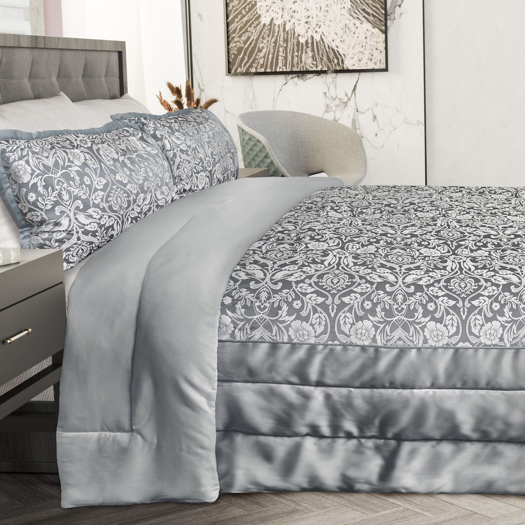 Harrow - Embellished Jacquard Quilted Bedspread Set in Silver - Image 7