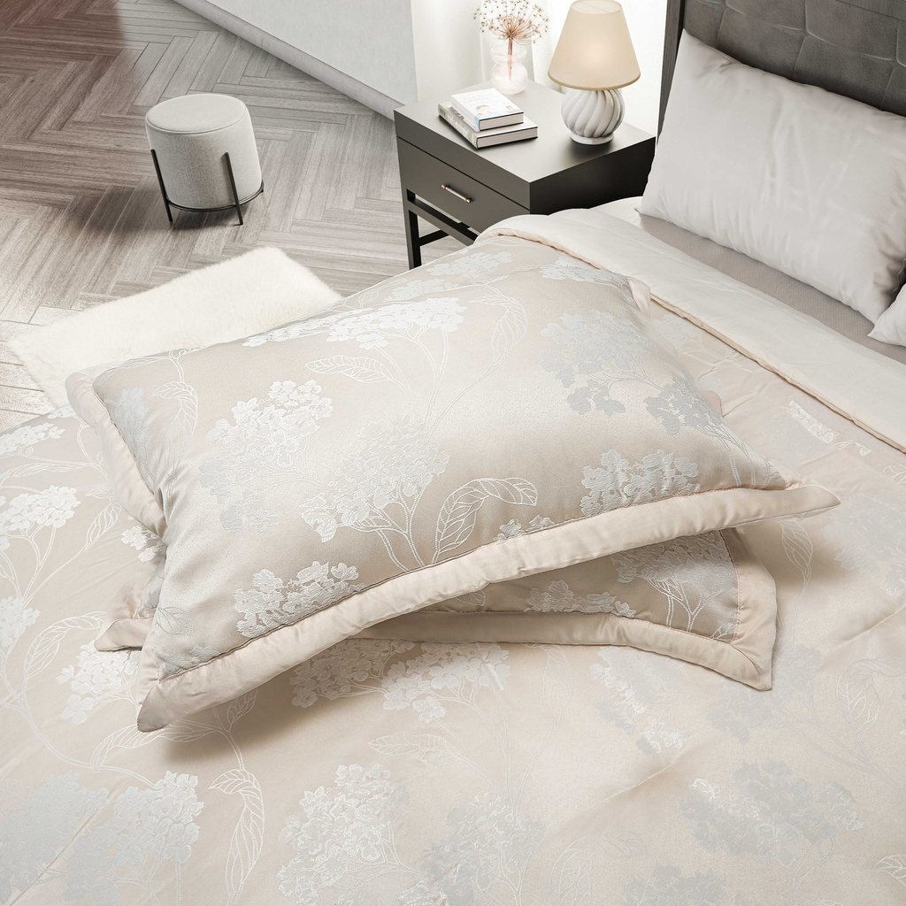 English Garden - Embellished Jacquard Quilted Bedspread Set in Cream - Image 2