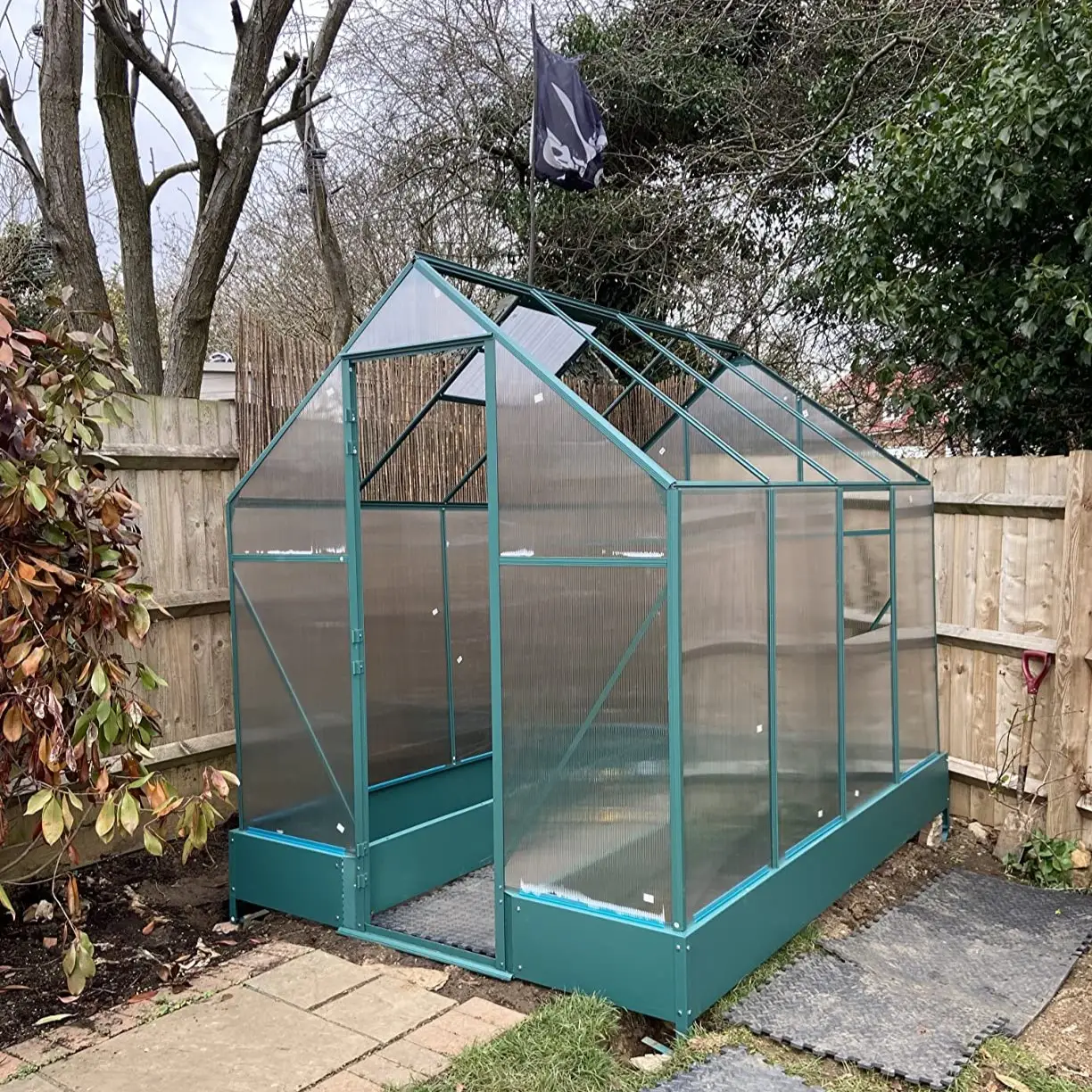 Outsunny 6 x 8ft Polycarbonate Greenhouse, Green - Image 11