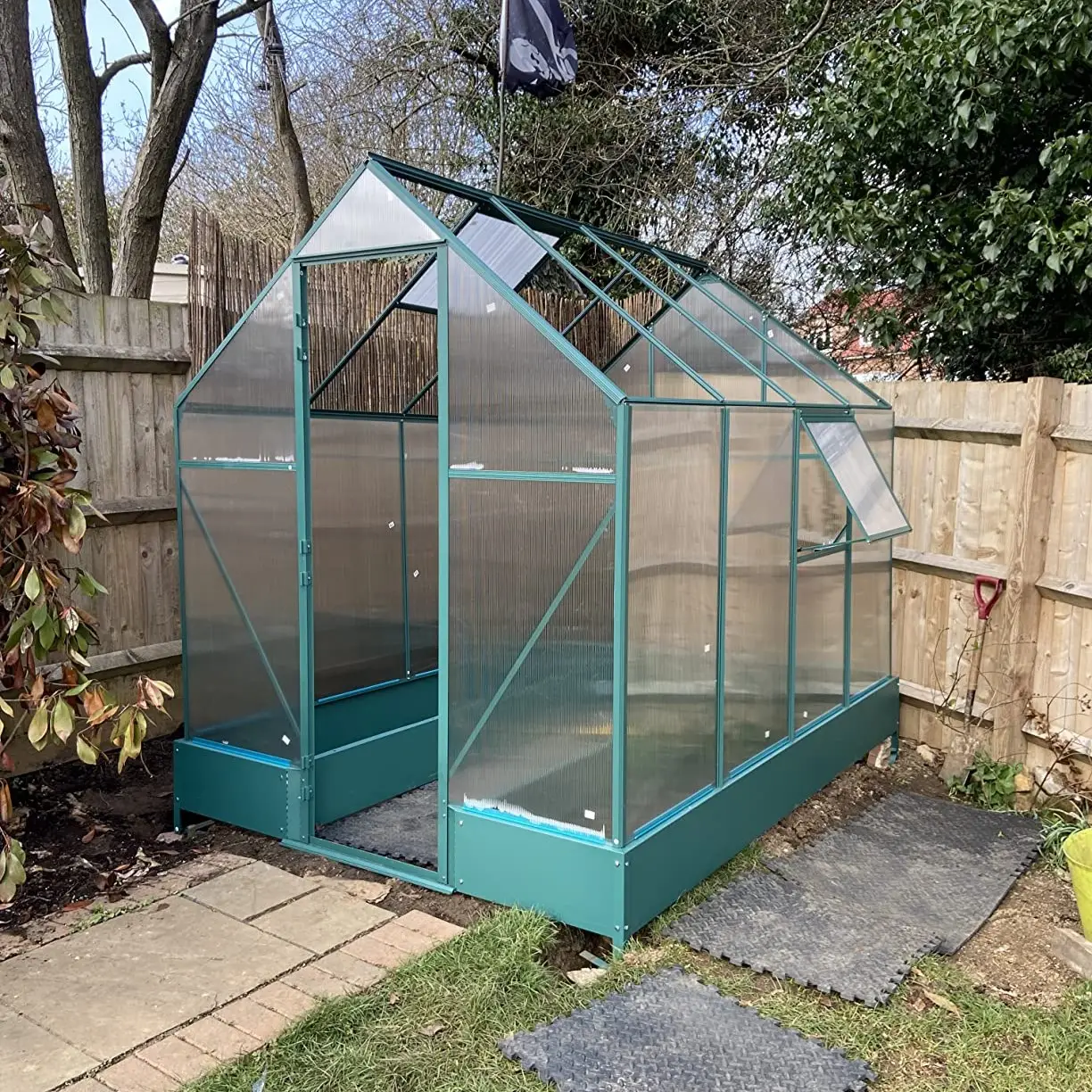 Outsunny 6 x 8ft Polycarbonate Greenhouse, Green - Image 12