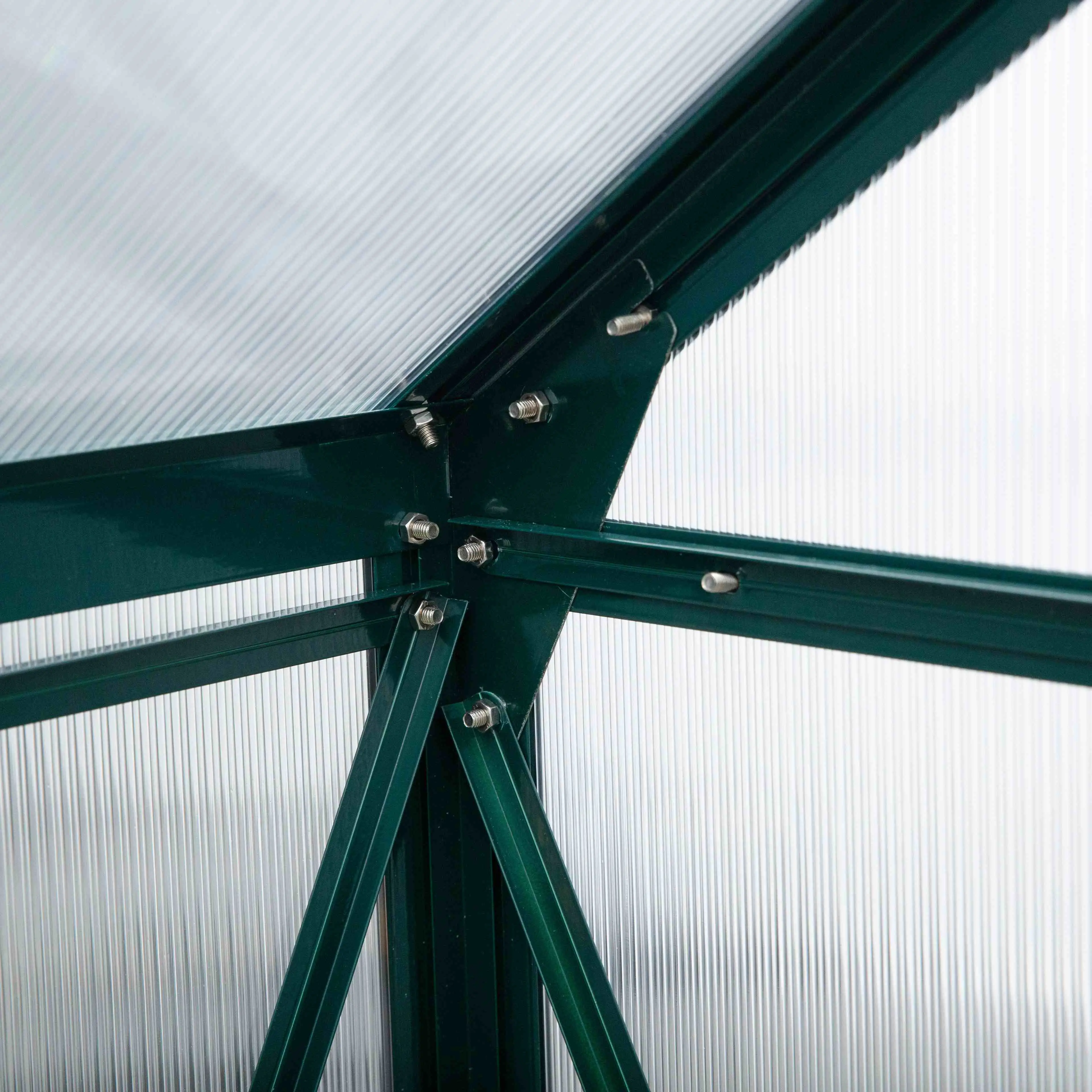 Outsunny 6 x 10ft Polycarbonate Greenhouse, Dark Green - Image 9