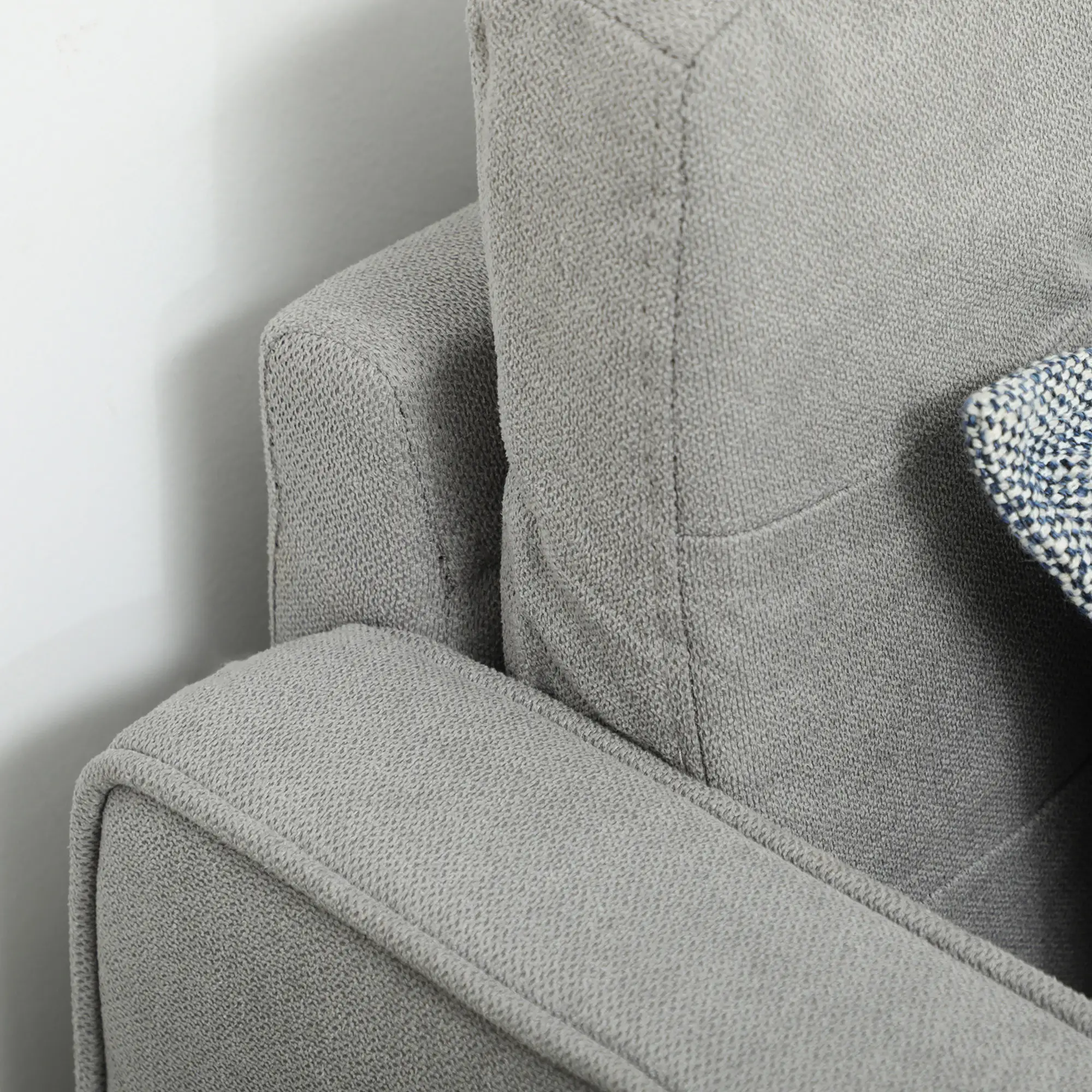 2 Seater Sofa 117 x 62 x 78cm - Light Grey - 9