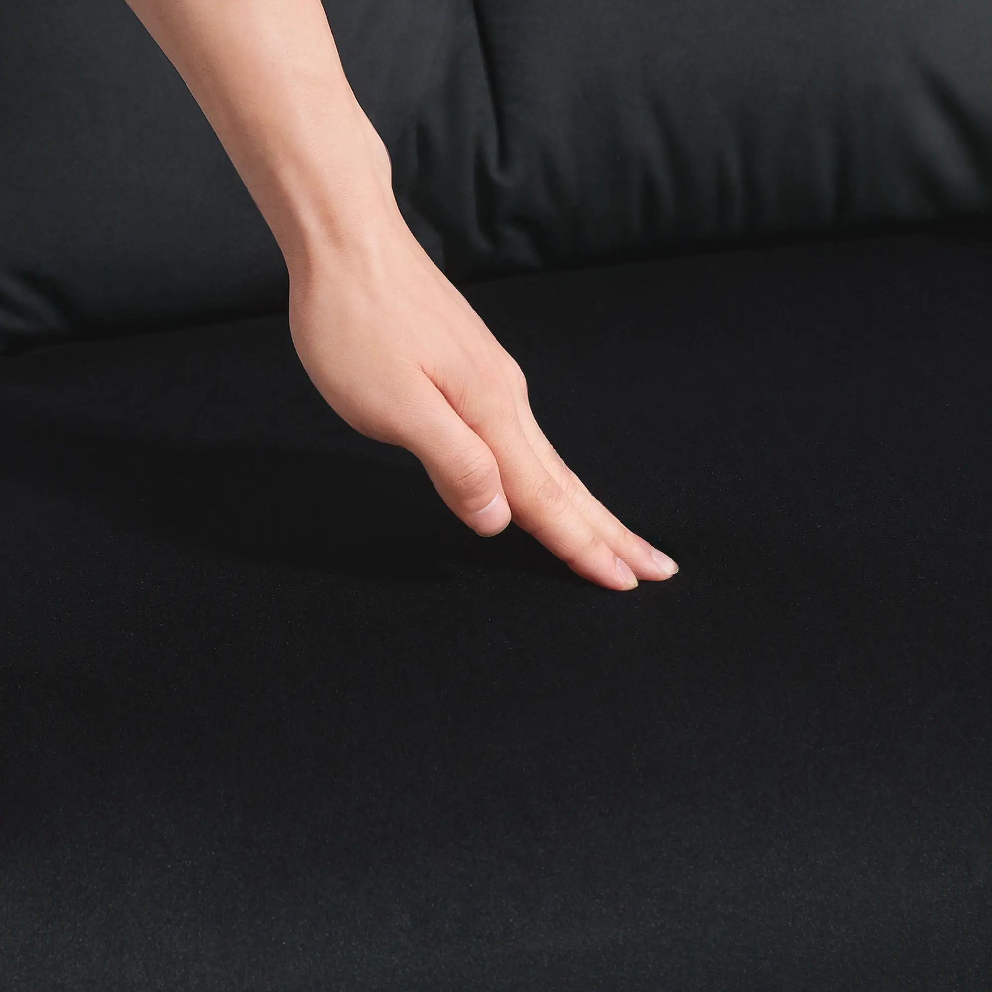 Velvet Sofa Bed 102 x 73 x 81cm - Black - 7