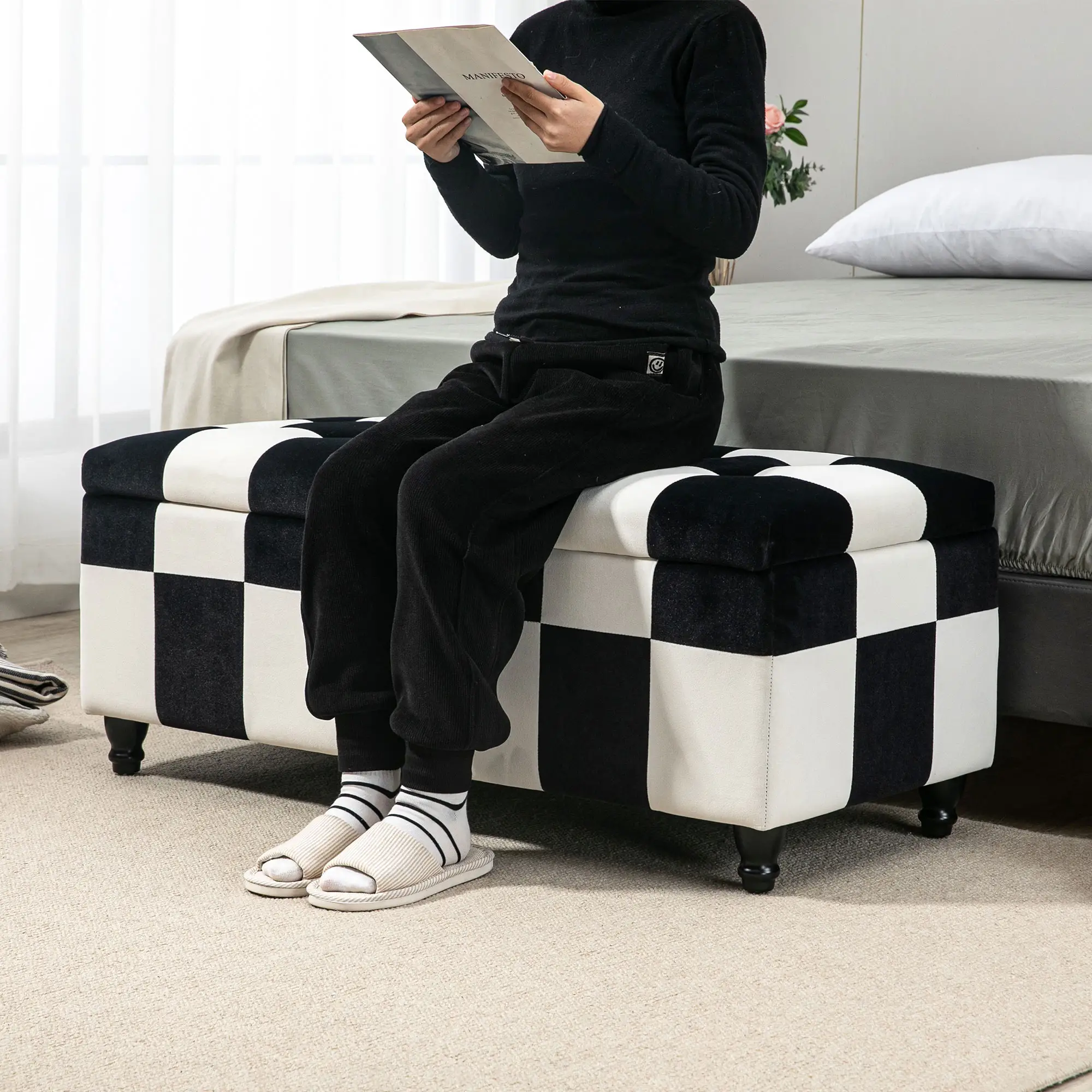 Velvet Storage Ottoman Bench 114 x 47 x 47cm - White, Black - 7