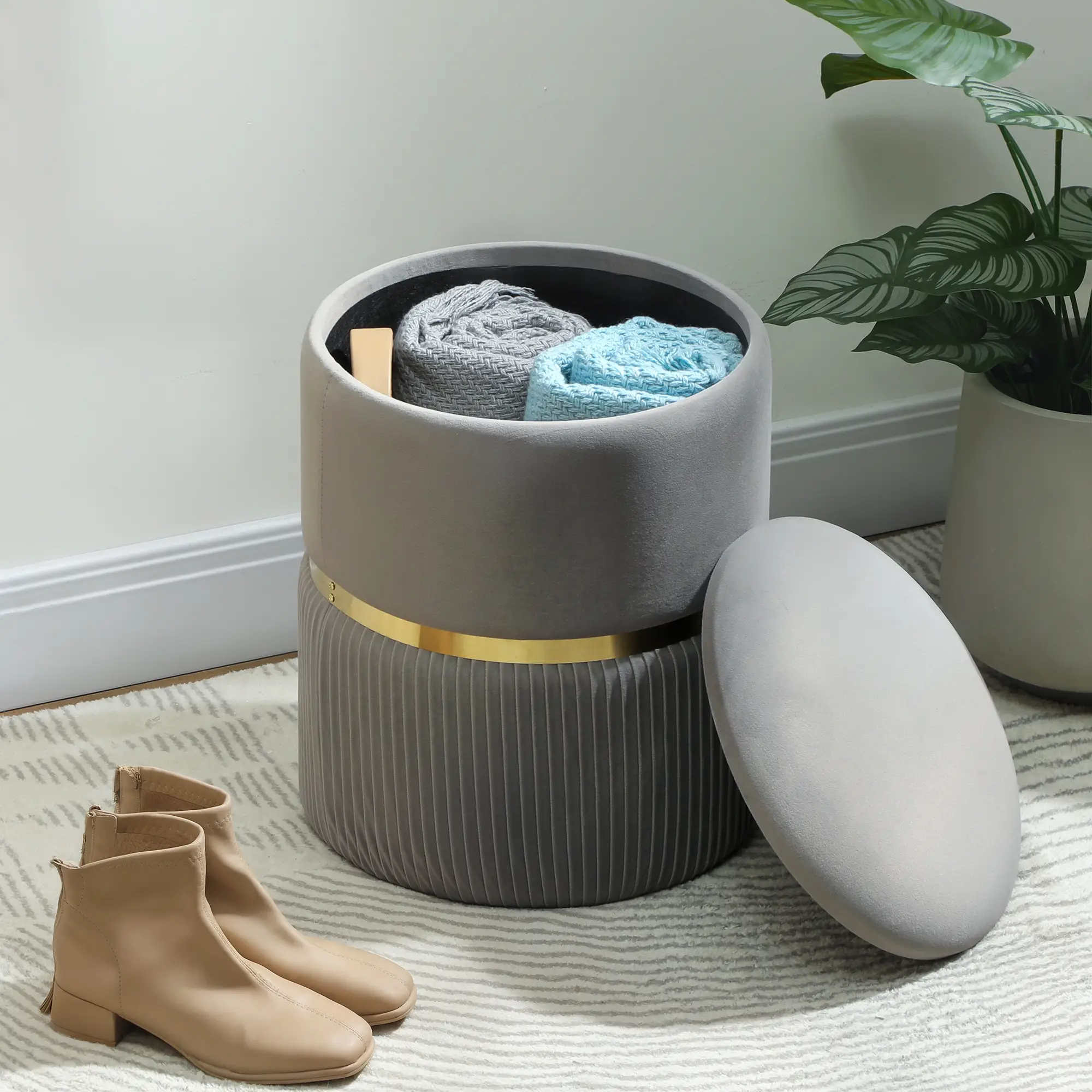 Velvet Storage Ottoman 36 x 36 x 44cm - Light Grey - 8