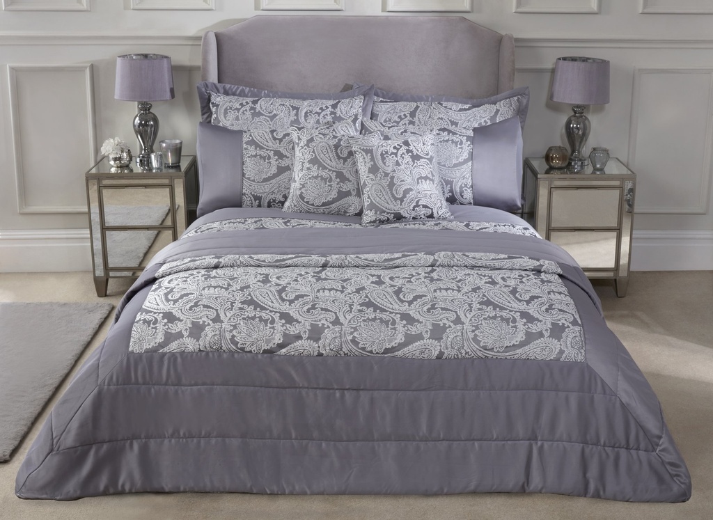 Cavendish Collection - Embellished Jacquard Quilted Bedspread Set in Silver