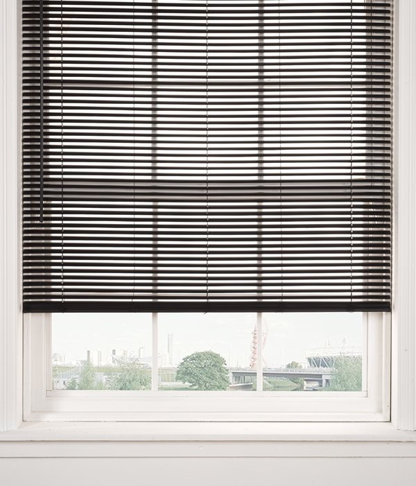 [WPV120.BLK] Woodgrain Venetian Blind in Black (120 x 160cm)